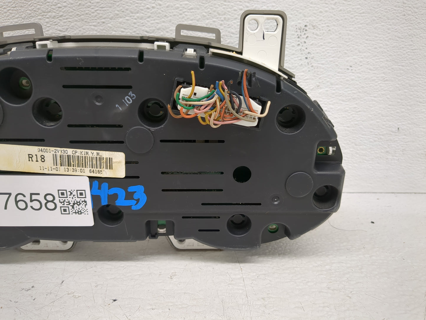 2012-2015 Hyundai Veloster Instrument Cluster Speedometer Gauges Fits Fits 2012 2013 2014 2015 OEM Used Auto Parts - Oemused