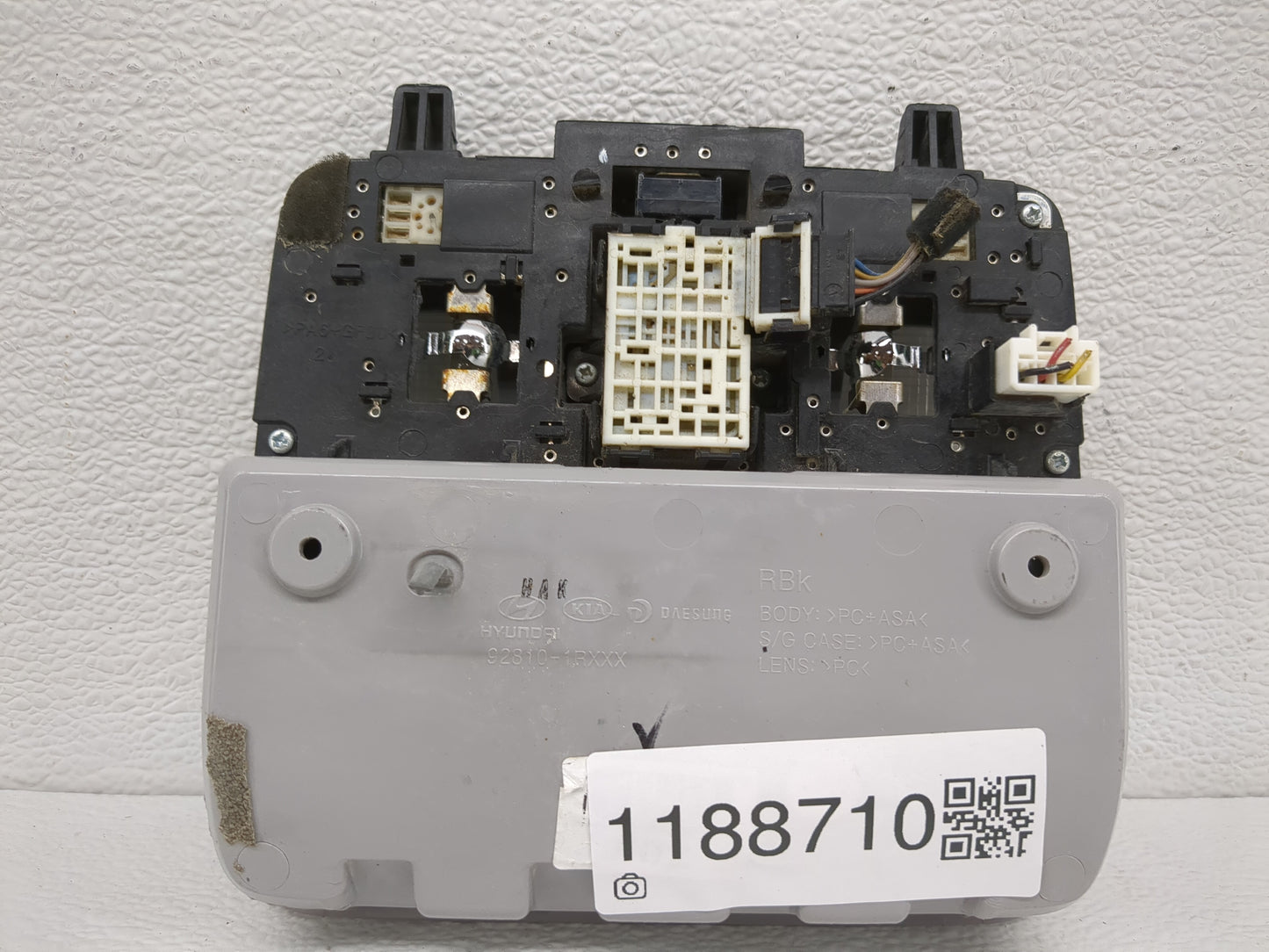 2012 Hyundai Veloster Overhead Roof Console - Oemusedautoparts1.com
