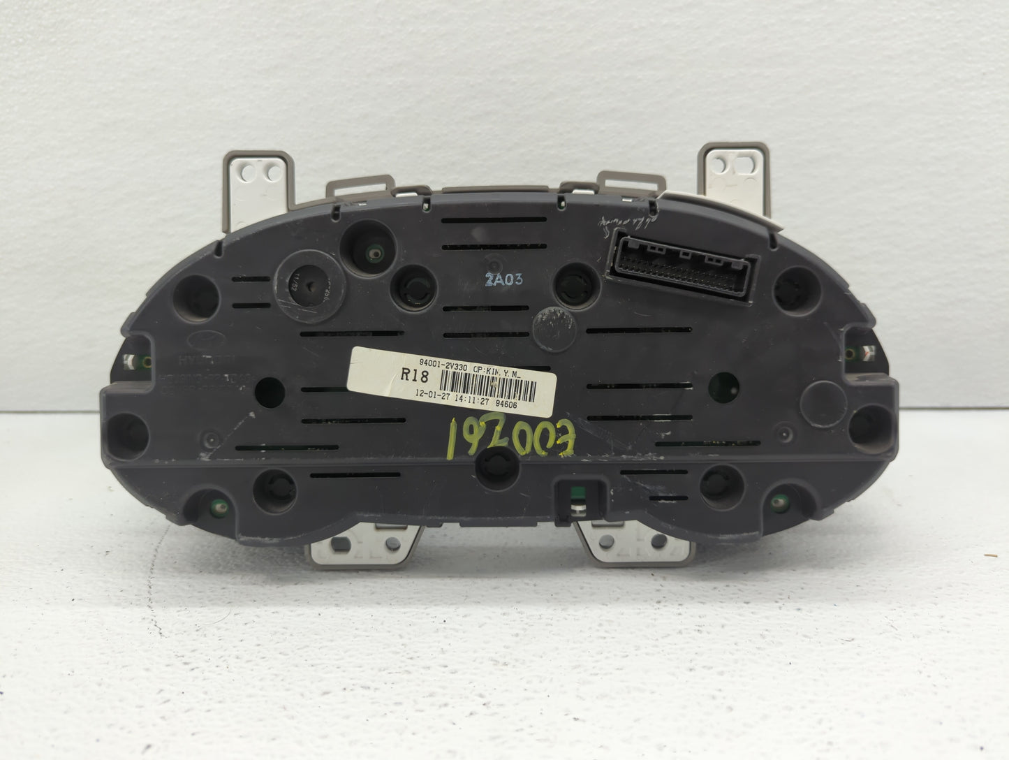 2012-2015 Hyundai Veloster Instrument Cluster Speedometer Gauges P/N:94001-2V330 94011-2V331PD5 Fits Fits 2012 2013 2014 201