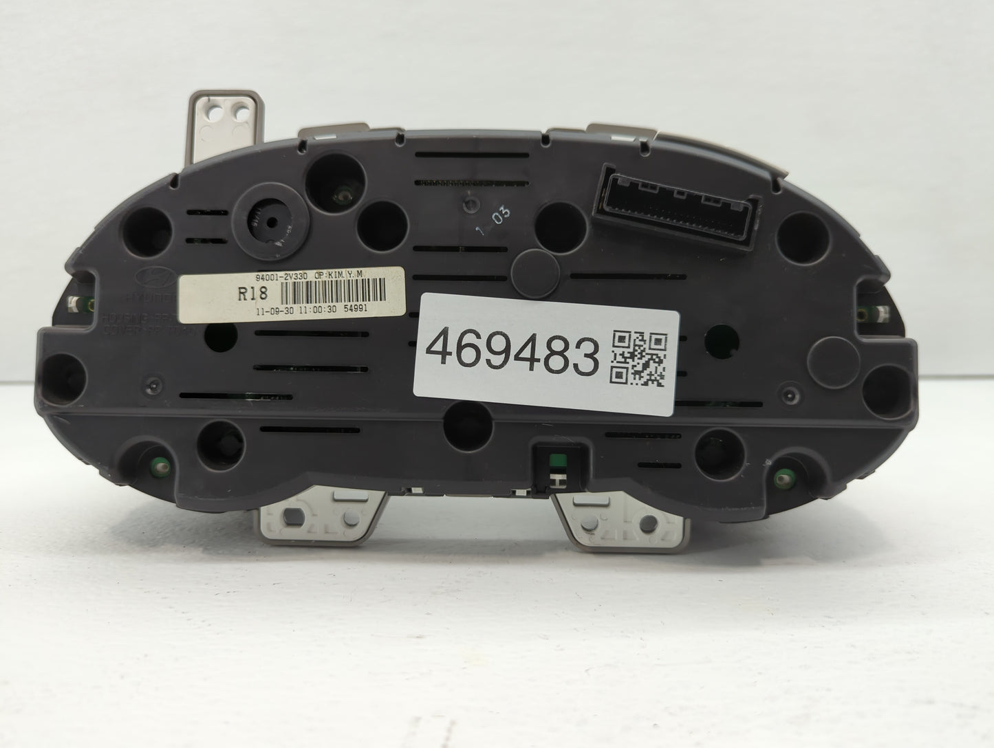 2012-2015 Hyundai Veloster Instrument Cluster Speedometer Gauges P/N:94001-2V330 94011-2V331PD5 Fits Fits 2012 2013 2014 201