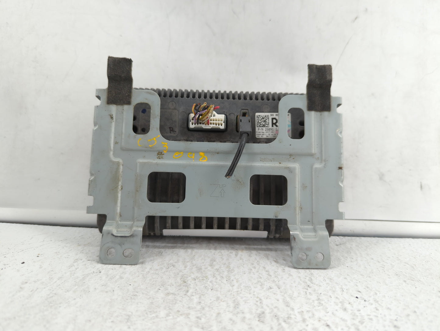 2011-2013 Infiniti M37 Information Display Screen - Oemusedautoparts1.com