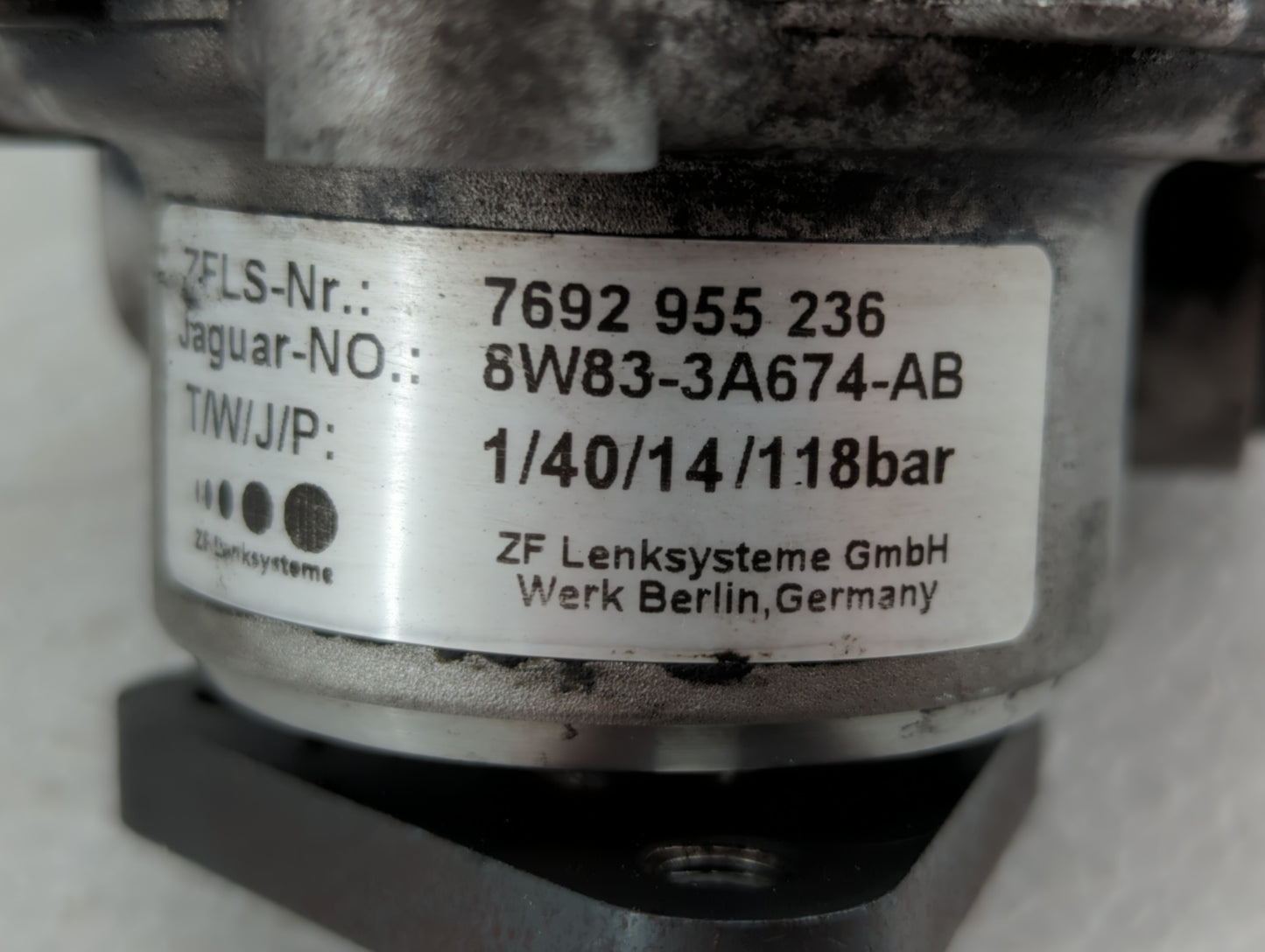 2010-2015 Jaguar Xf Power Steering Column Pump Oem - Oemusedautoparts1.com