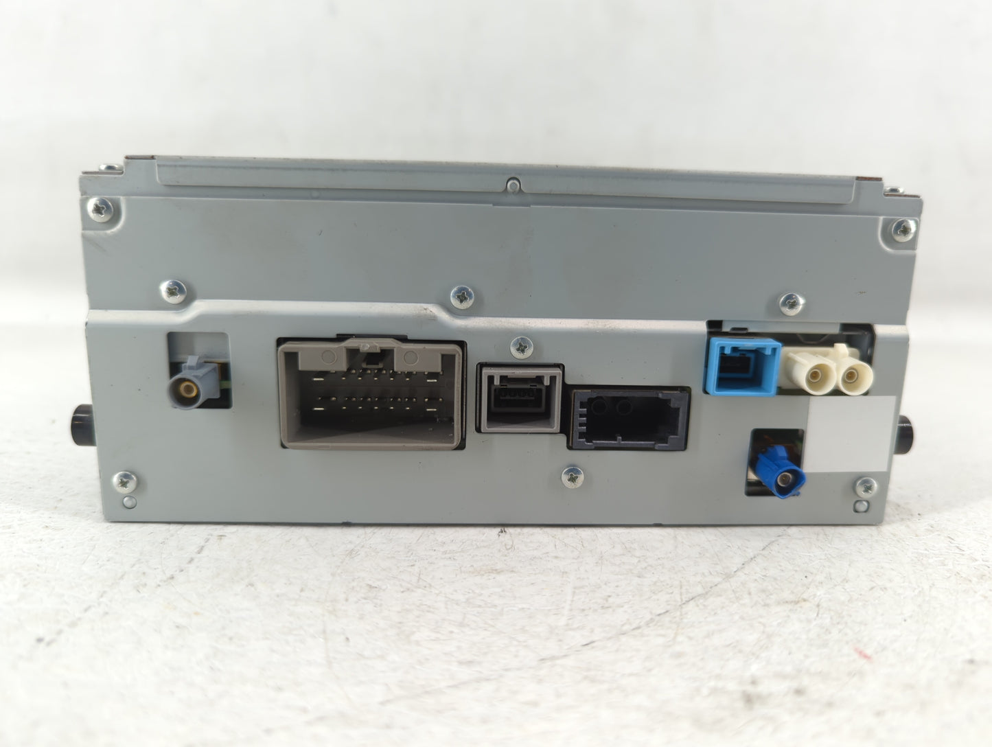 2011-2015 Jaguar Xj Am Fm Cd Player Radio Receiver - Oemusedautoparts1.com