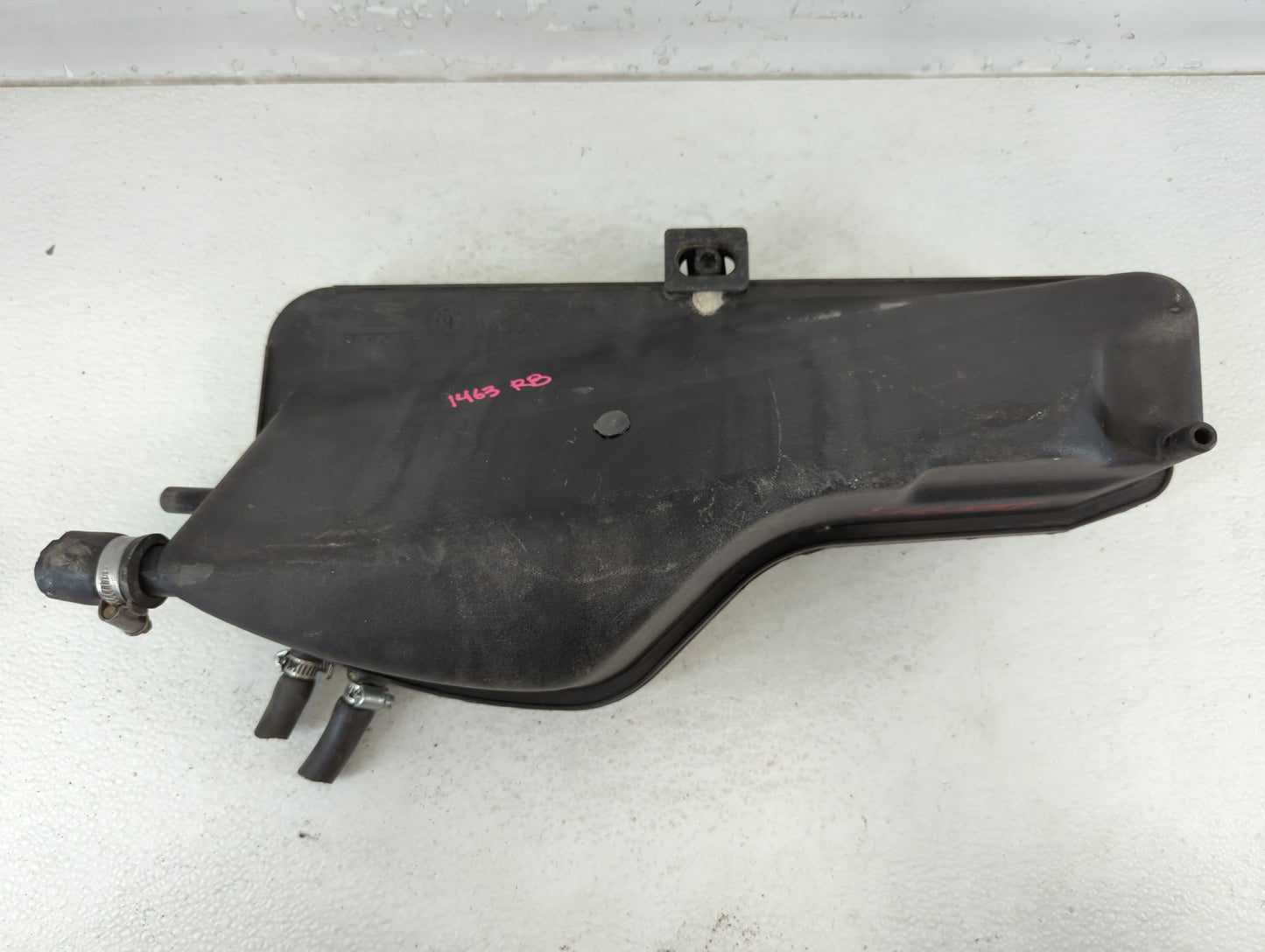1997 Ford Aerostar Windshield Washer Fluid Reservoir Bottle Oem - Oemusedautoparts1.com
