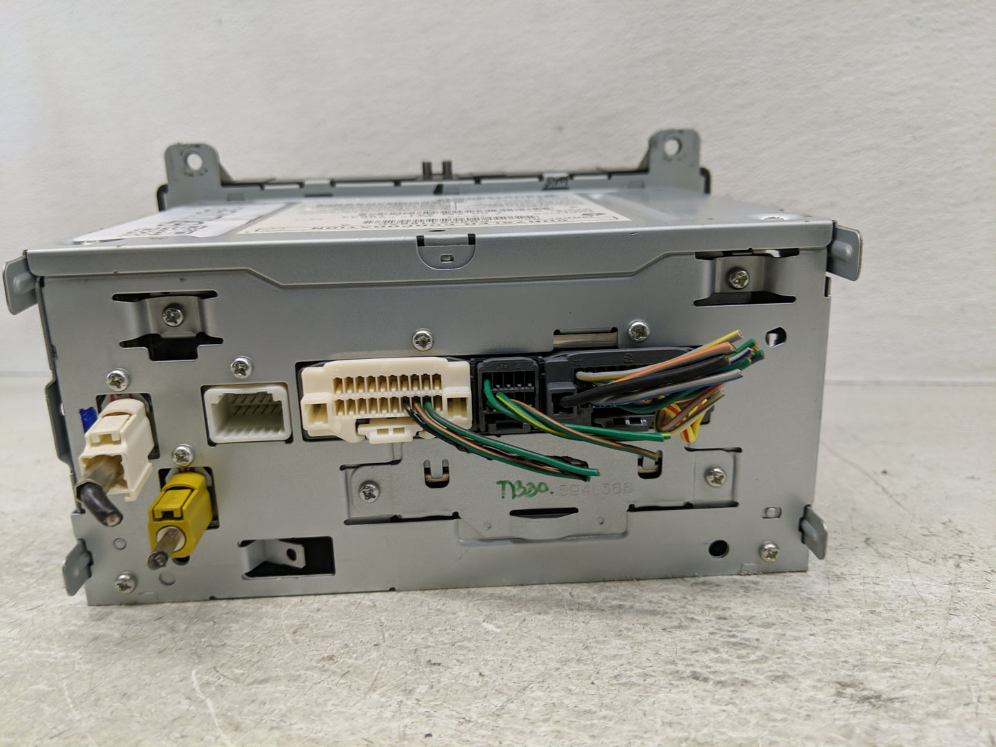 2012 Jeep Cherokee Radio AM FM Cd Player Receiver Replacement Fits OEM Used Auto Parts - Oemusedautoparts1.com