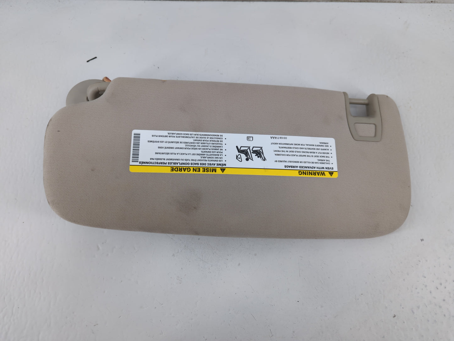 2011-2013 Jeep Grand Cherokee Sun Visor Shade Replacement Passenger Right Mirror Fits OEM Used Auto Parts - Oemusedautoparts