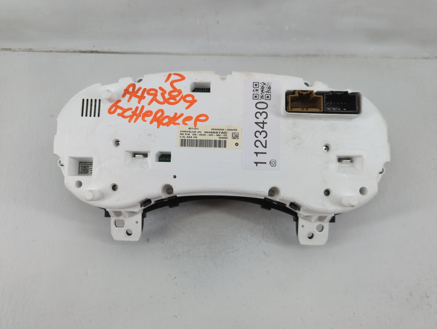 2012 Jeep Grand Cherokee Instrument Cluster Speedometer Gauges P/N:56046667AC Fits OEM Used Auto Parts - Oemusedautoparts1.c