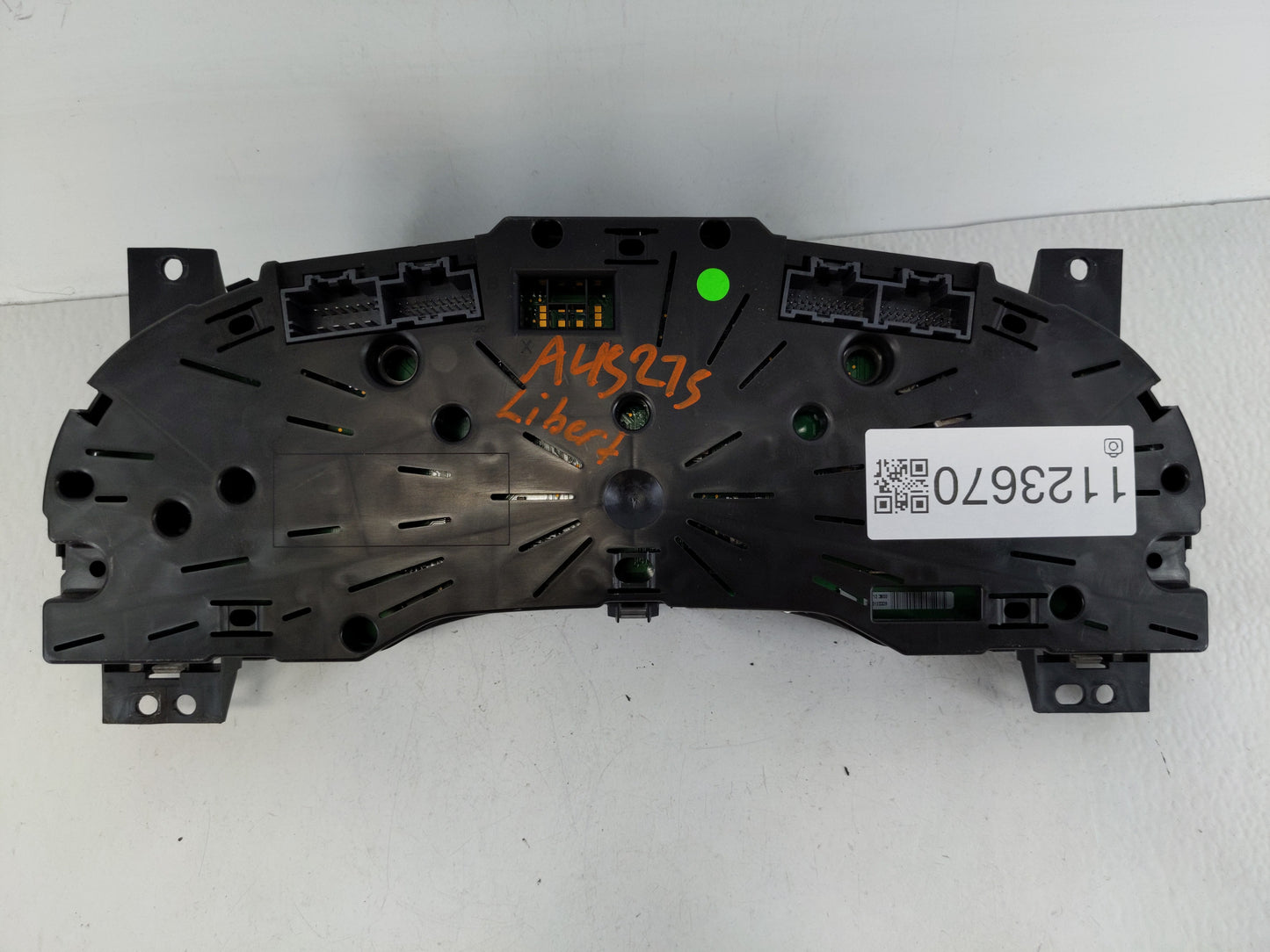 2012 Jeep Liberty Instrument Cluster Speedometer Gauges P/N:P05172920AE Fits OEM Used Auto Parts - Oemusedautoparts1.com