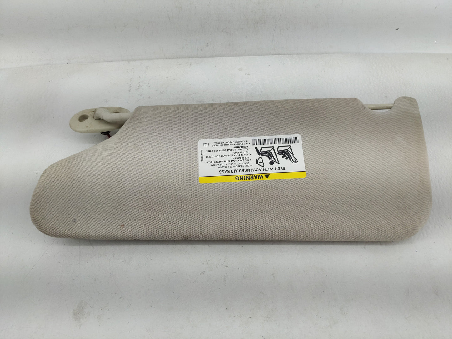 2008-2012 Jeep Liberty Sun Visor Shade Replacement Passenger Right Mirror Fits Fits 2008 2009 2010 2011 2012 OEM Used Auto P