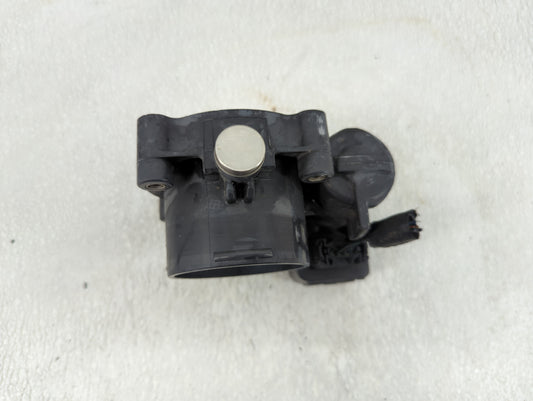 2007-2012 Jeep Liberty Throttle Body P/N:0 280 750 203 04861661AB Fits Fits 2007 2008 2009 2010 2011 2012 OEM Used Auto Parts