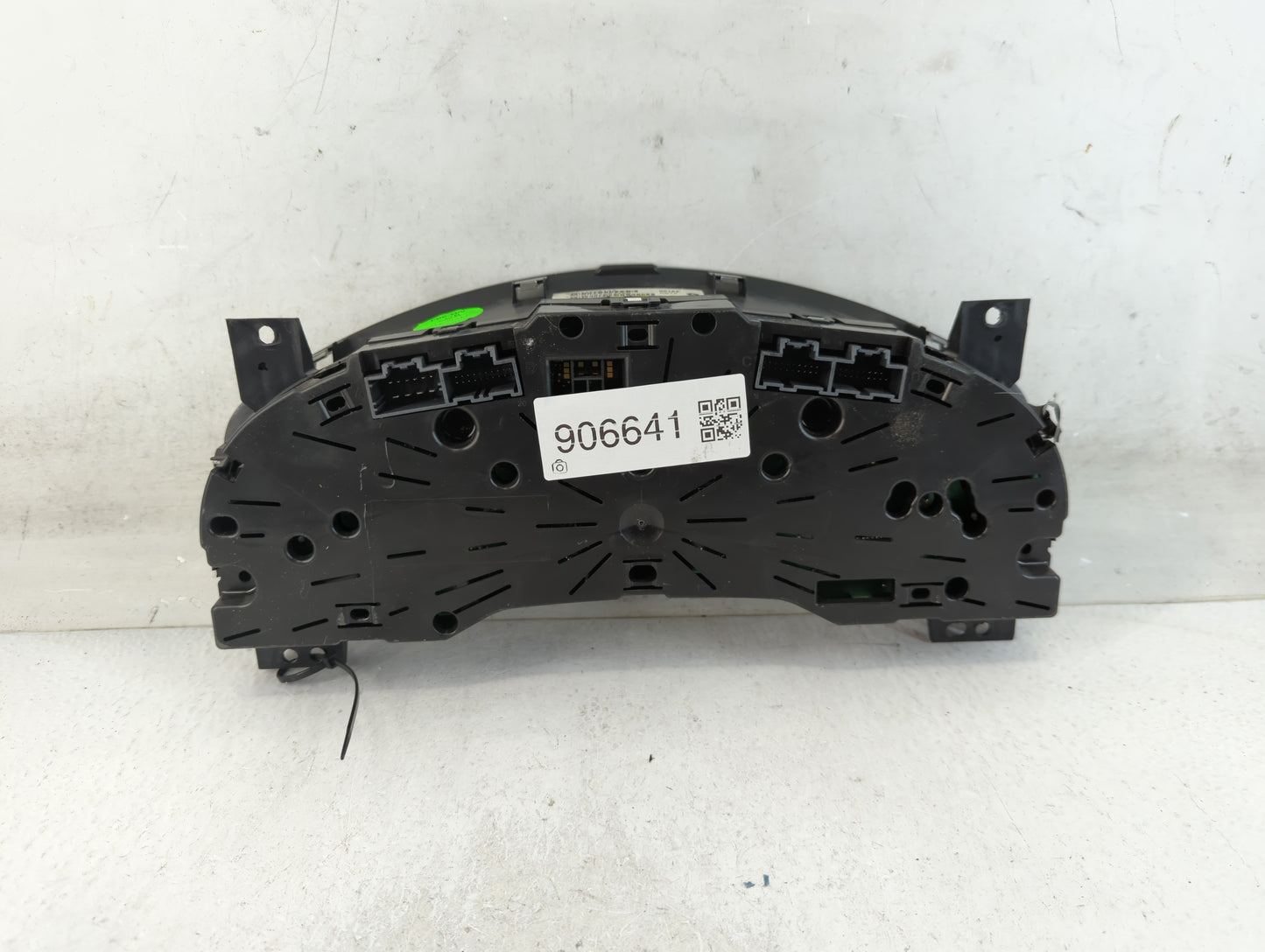 2012 Jeep Liberty Instrument Cluster Speedometer Gauges P/N:P05172921AE P0517291AE Fits OEM Used Auto Parts - Oemusedautopar
