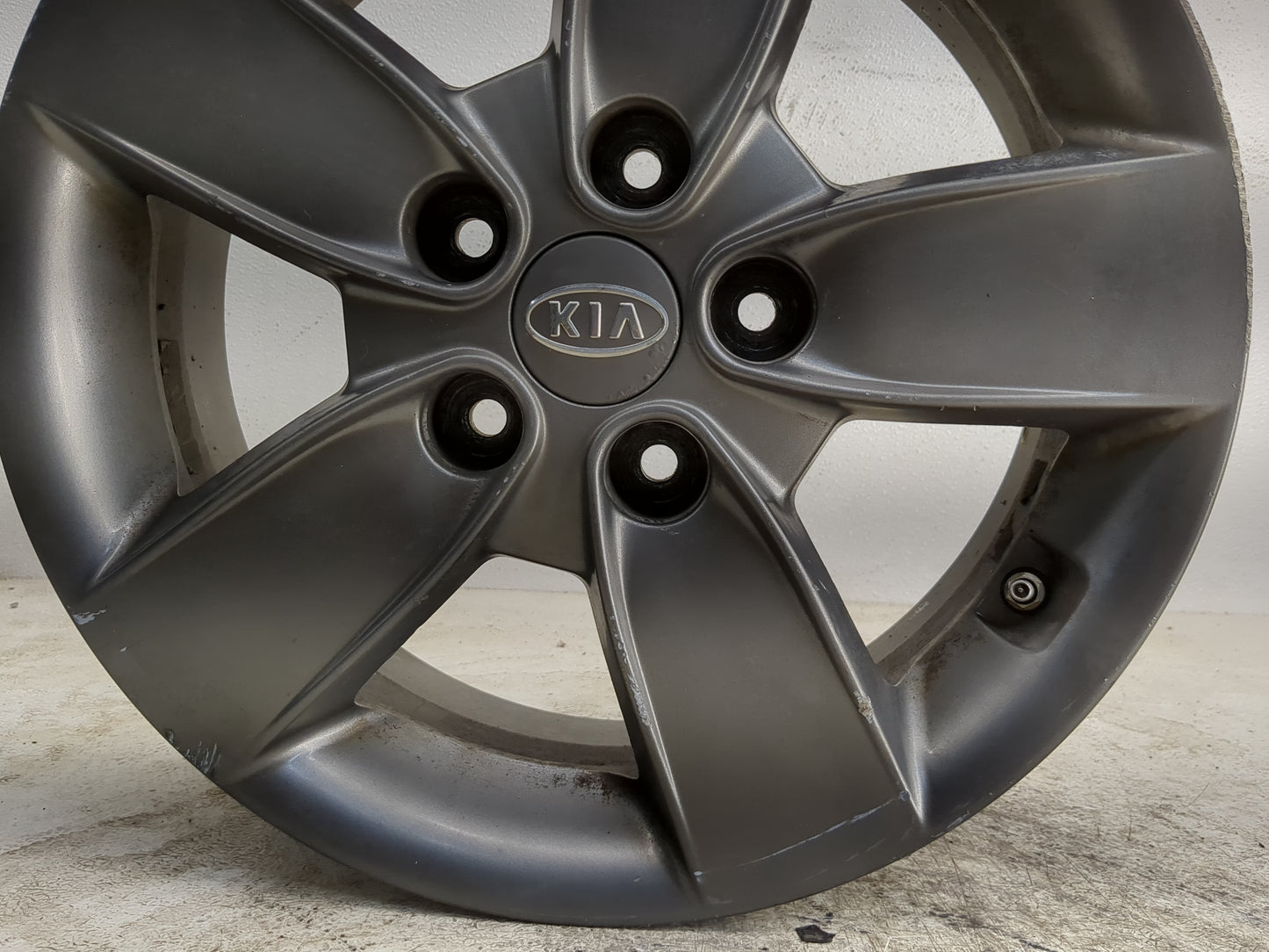 2010-2012 Kia Forte Koup Oem Wheel Rim - Oemusedautoparts1.com