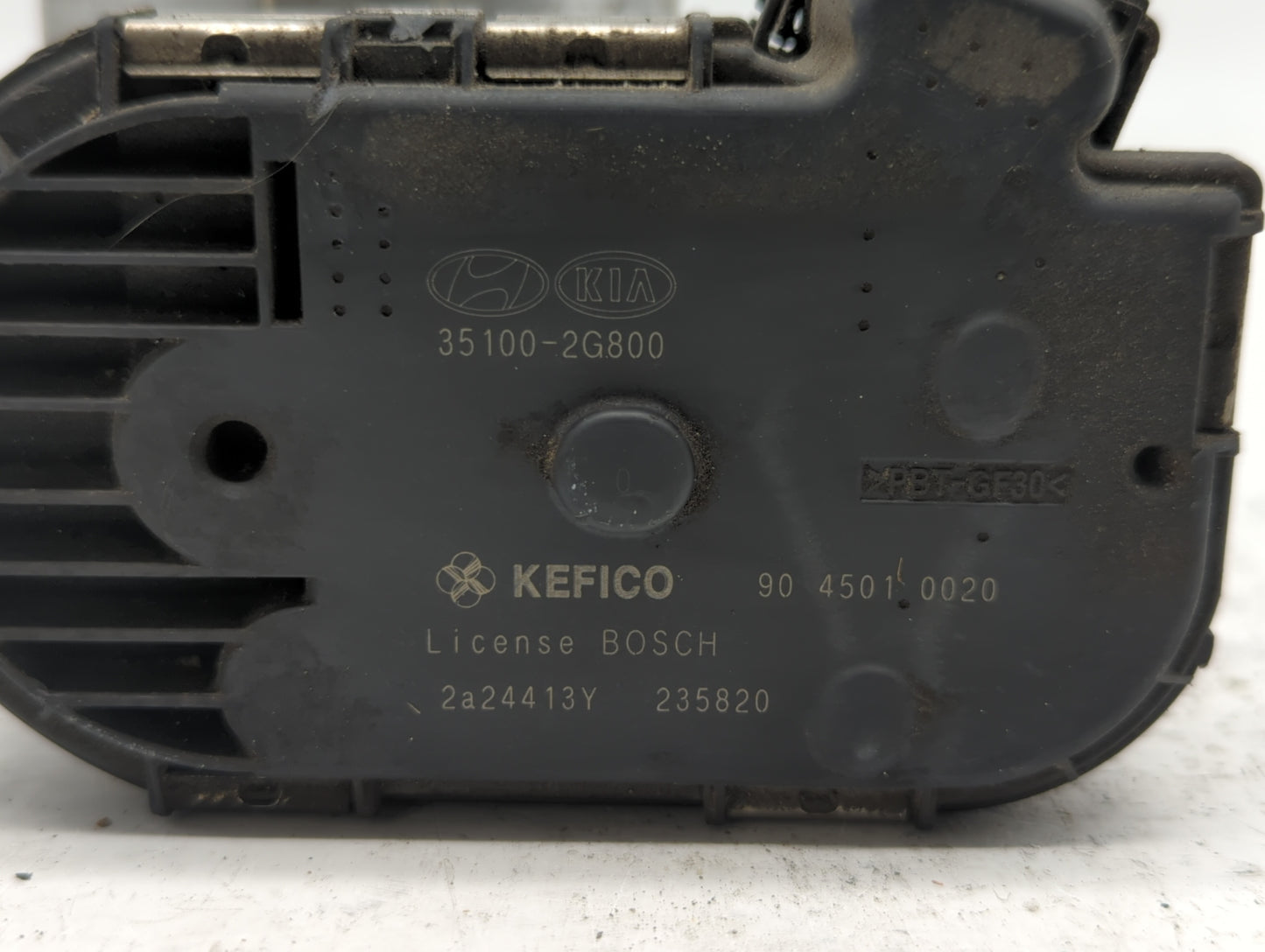 2011-2016 Kia Optima Throttle Body P/N:35100-2G800 Fits Fits 2011 2012 2013 2014 2015 2016 OEM Used Auto Parts - Oemusedauto