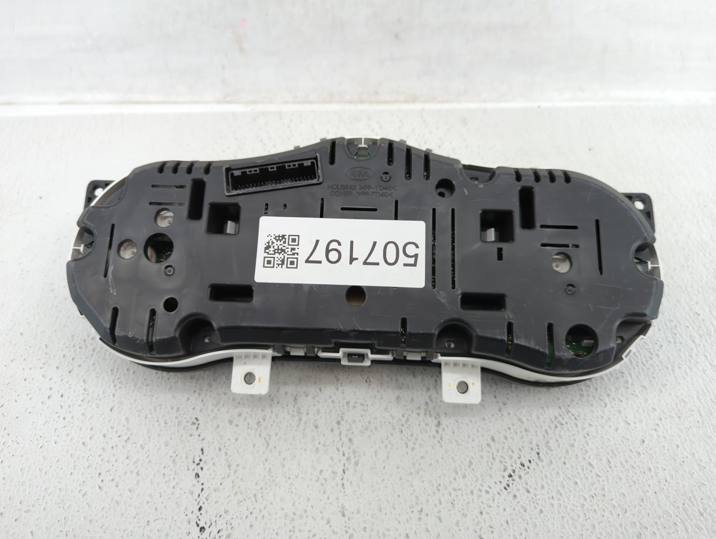 2012-2013 Kia Optima Instrument Cluster Speedometer Gauges P/N:94001-2T322 94001-2T323 Fits Fits 2012 2013 OEM Used Auto Par