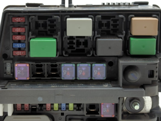 2011-2013 Kia Optima Fusebox Fuse Box Panel Relay Module P/N:91202-2T990 Fits Fits 2011 2012 2013 OEM Used Auto Parts