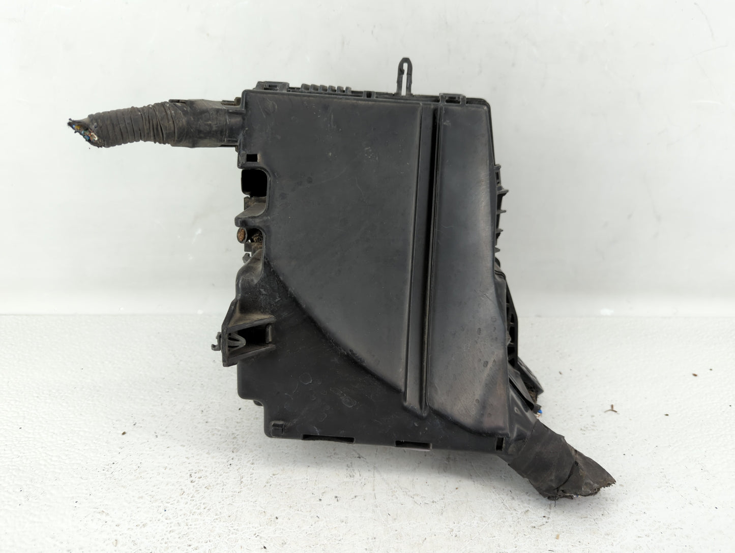 2011-2013 Kia Optima Fusebox Fuse Box Panel Relay Module P/N:91202-2T970 912004C051, 91950-2T870 Fits Fits 2011 2012 2013 OE