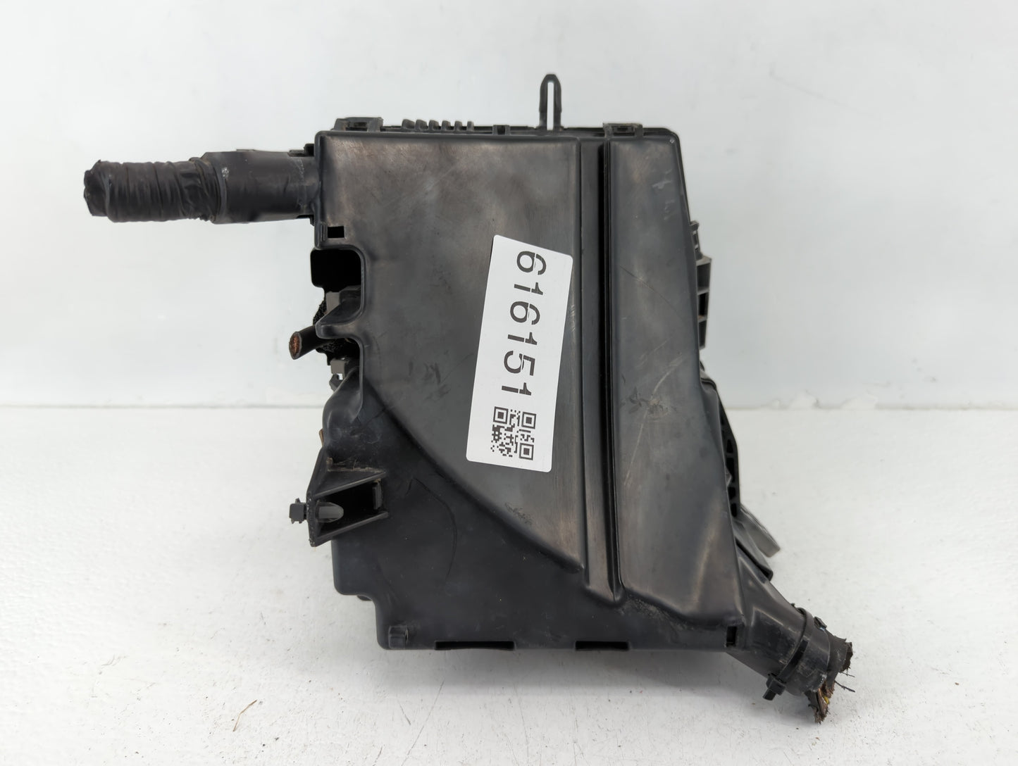 2011-2013 Kia Optima Fusebox Fuse Box Panel Relay Module P/N:91950-2T870 Fits Fits 2011 2012 2013 OEM Used Auto Parts - Oemu