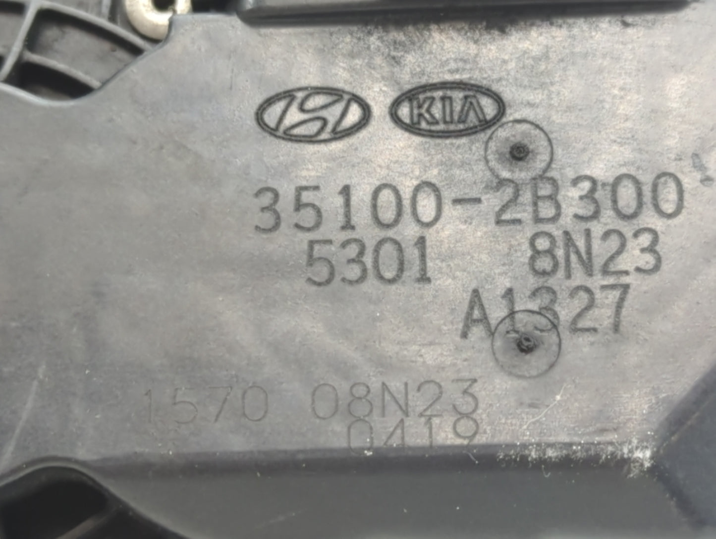 2012-2019 Kia Rio Throttle Body P/N:35100-2B300 Fits Fits 2012 2013 2014 2015 2016 2017 2018 2019 OEM Used Auto Parts - Oemu