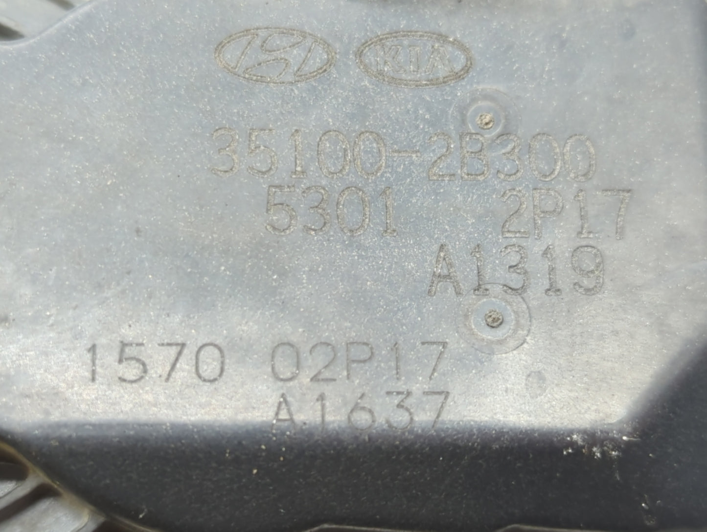 2012-2019 Kia Rio Throttle Body P/N:35100-2B300 Fits Fits 2012 2013 2014 2015 2016 2017 2018 2019 OEM Used Auto Parts - Oemu