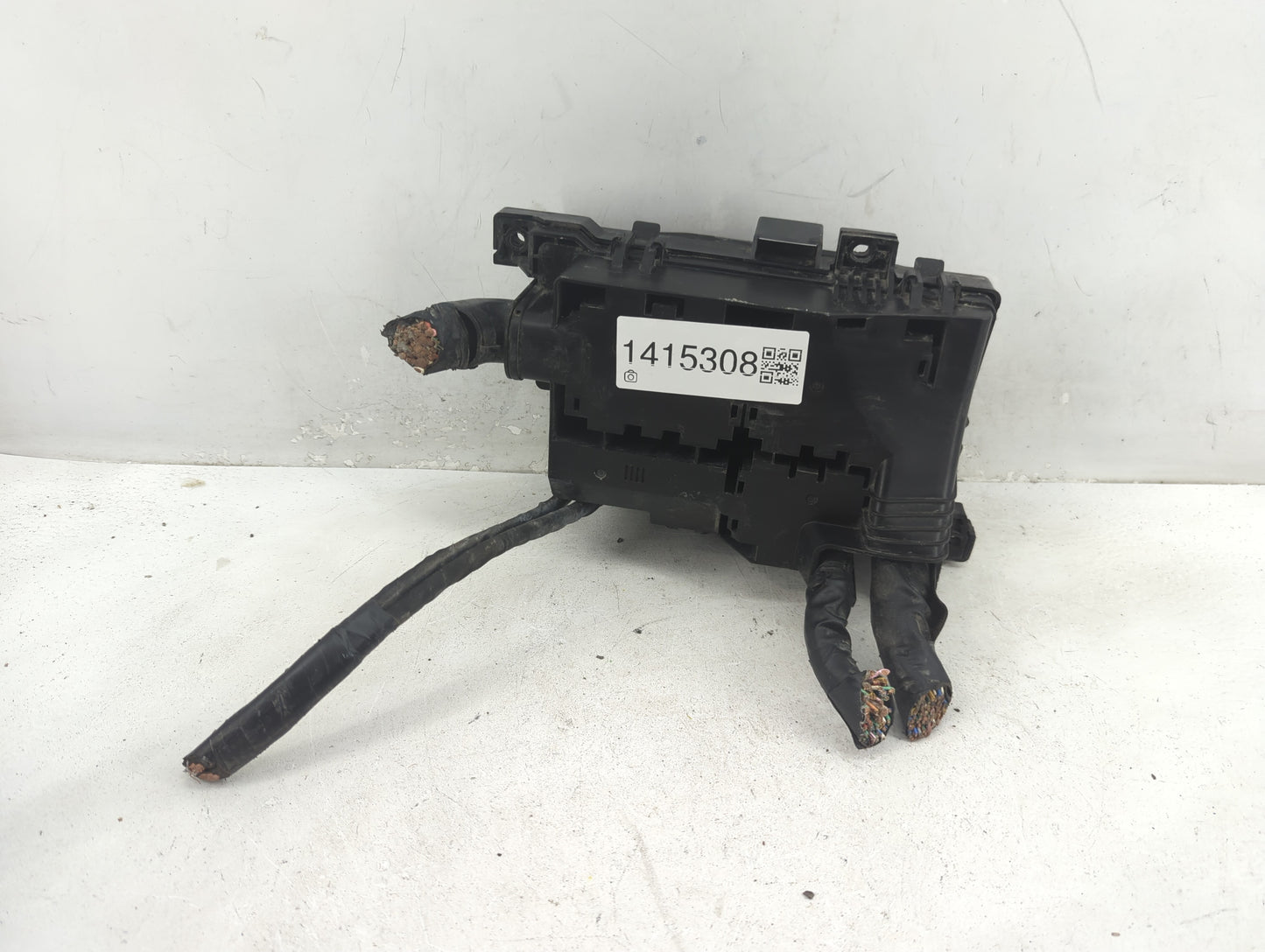 2007-2012 Kia Rondo Fusebox Fuse Box Panel Relay Module P/N:91950-1D150 Fits Fits 2007 2008 2009 2010 2011 2012 OEM Used Aut
