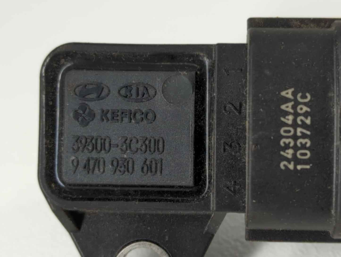 2006-2014 Kia Sedona Mass Air Flow Meter Maf - Oemusedautoparts1.com