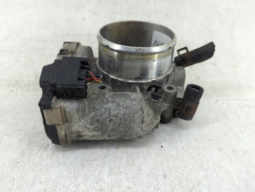 2012-2015 Kia Sorento Throttle Body P/N:35100-2G700 Fits Fits 2011 2012 2013 2014 2015 2016 OEM Used Auto Parts