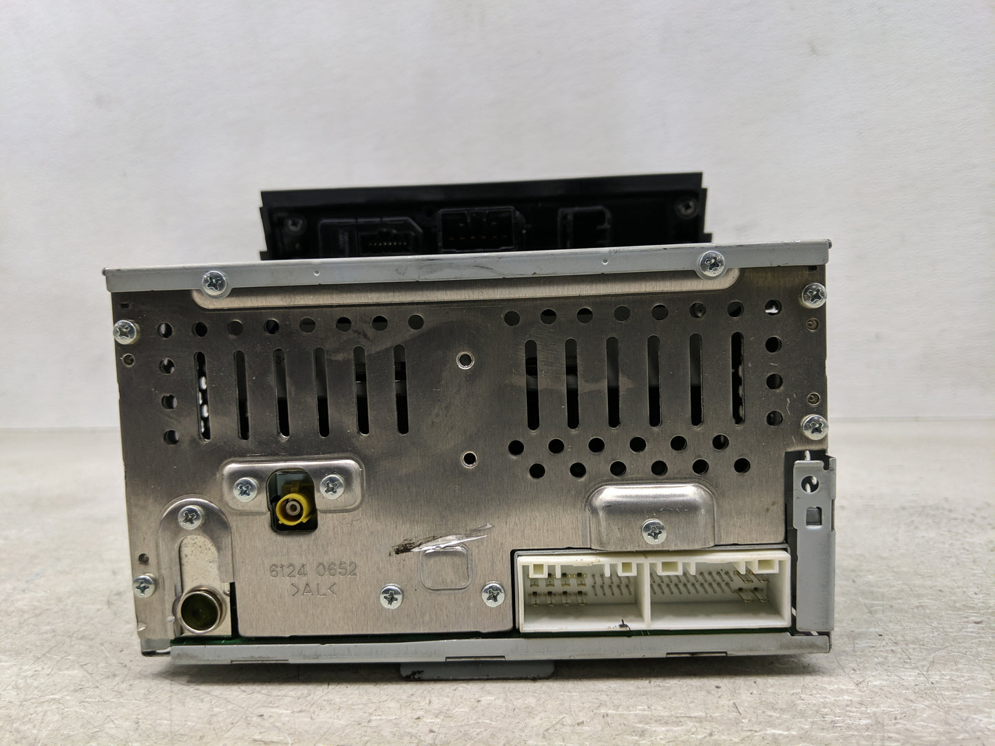 2012-2013 Kia Soul Radio AM FM Cd Player Receiver Replacement P/N:96170-2K100WK Fits Fits 2012 2013 OEM Used Auto Parts - Oe