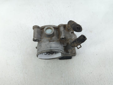 2012-2013 Kia Soul Throttle Body P/N:5321 6N21 35100-2E000 Fits Fits 2012 2013 2014 2015 2016 2018 2019 2020 2021 OEM Used Auto Parts