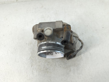 2011-2013 Kia Sportage Throttle Body P/N:35100-25400 Fits Fits 2006 2007 2008 2009 2010 2011 2012 2013 OEM Used Auto Parts