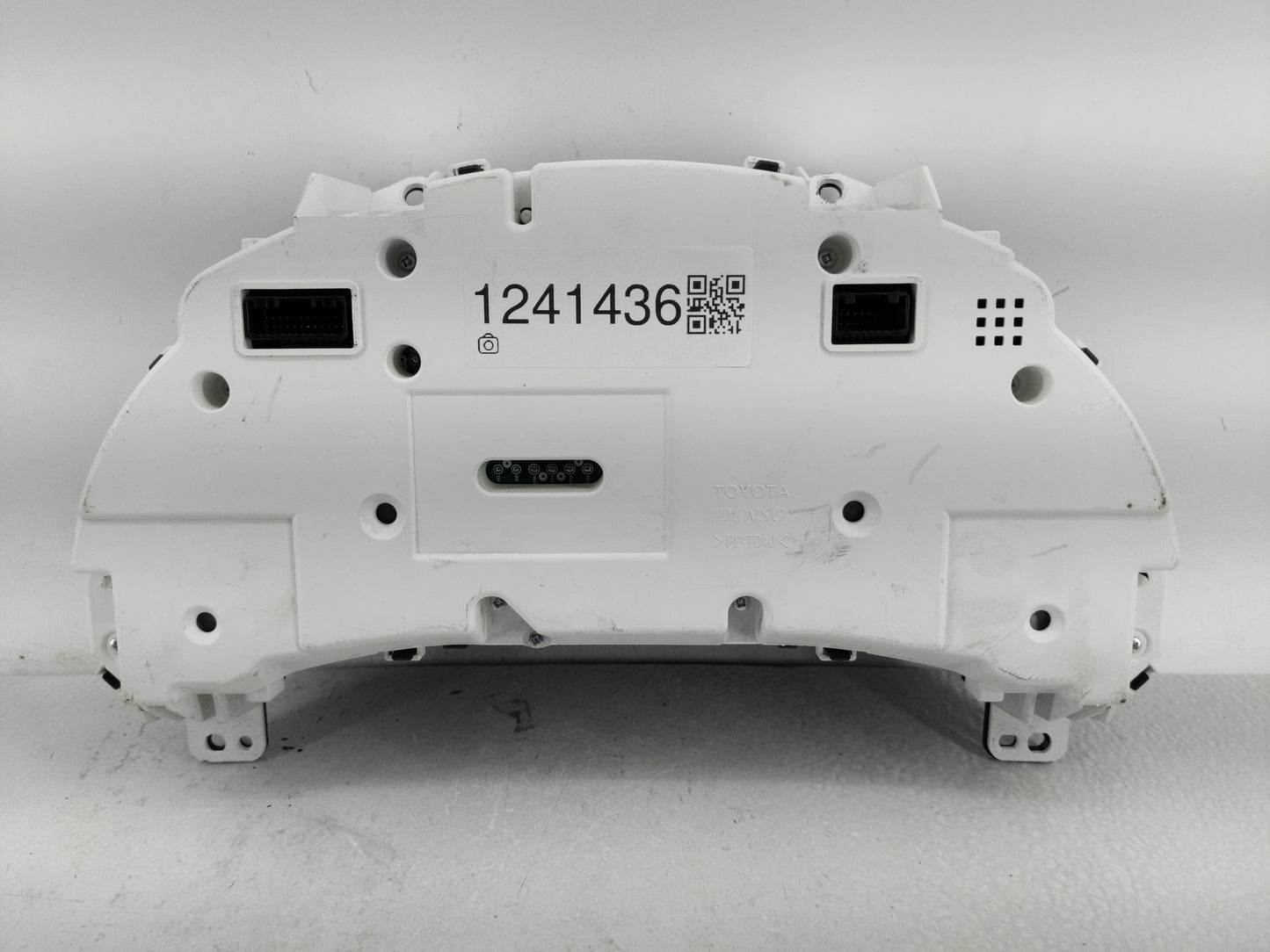 2012 Lexus Rx350 Instrument Cluster Speedometer Gauges P/N:TN257470-2960 83800-0E420-00 Fits OEM Used Auto Parts - Oemusedau