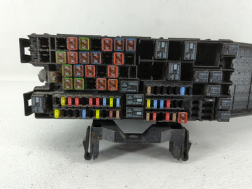 2012-2015 Lincoln Mkx Fusebox Fuse Box Panel Relay Module P/N:CA1T-14290-FF Fits Fits 2012 2013 2014 2015 OEM Used Auto Parts