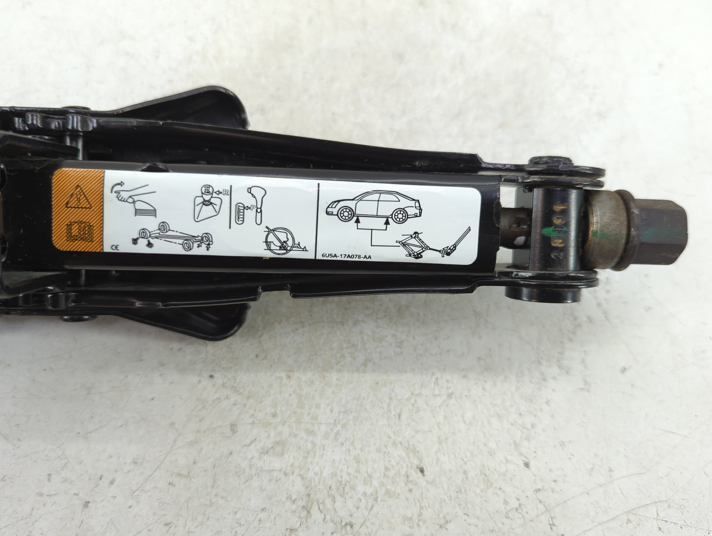 2012 Lincoln Mkz Spare Scissor Car Jack - Oemusedautoparts1.com