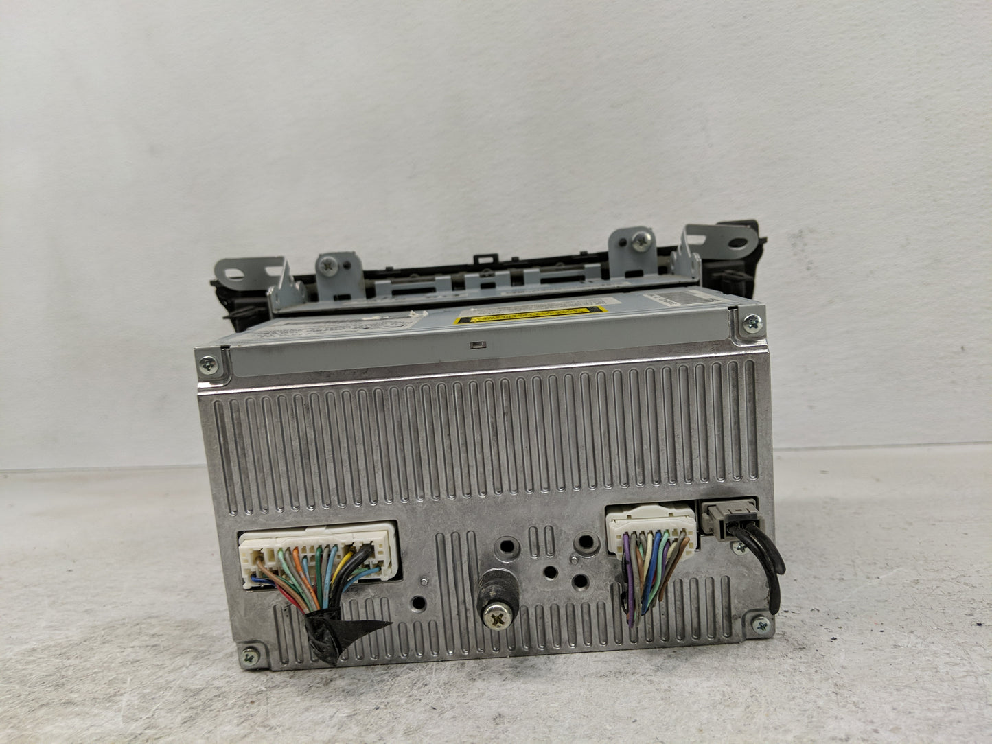 2012-2013 Mazda 3 Radio AM FM Cd Player Receiver Replacement P/N:8GV4 66 AR0 Fits Fits 2012 2013 OEM Used Auto Parts - Oemus