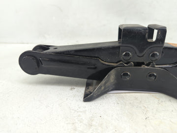 2012 Mazda 3 Spare Scissor Car Jack