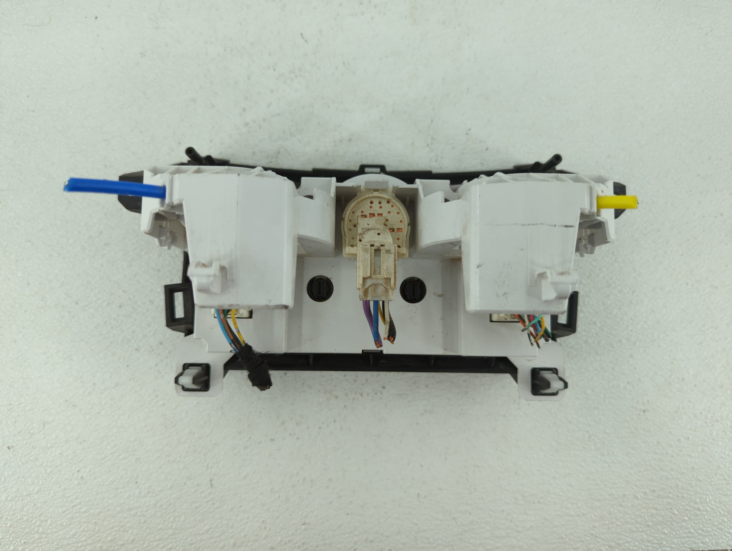 2012-2013 Mazda 3 Climate Control Module Temperature AC/Heater Replacement P/N:BGV5 1L15 BGV5 1H28, BFD1 2G25 Fits Fits 2012