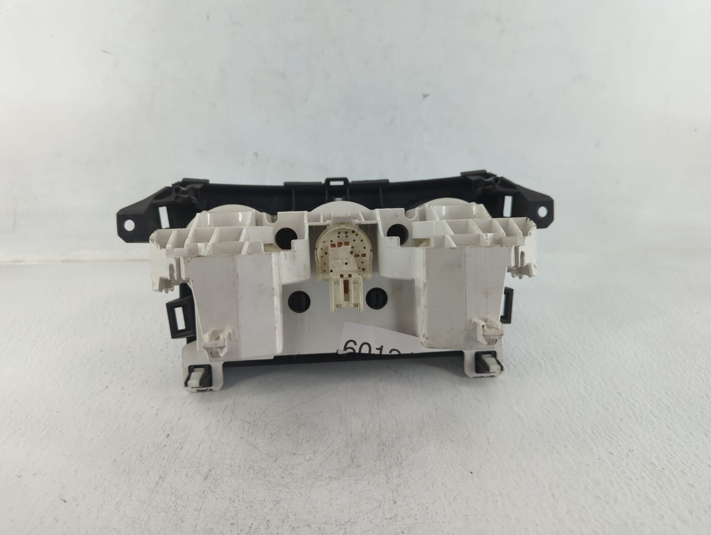2012-2013 Mazda 3 Climate Control Module Temperature AC/Heater Replacement P/N:BGV5 1G30 Fits Fits 2012 2013 OEM Used Auto P