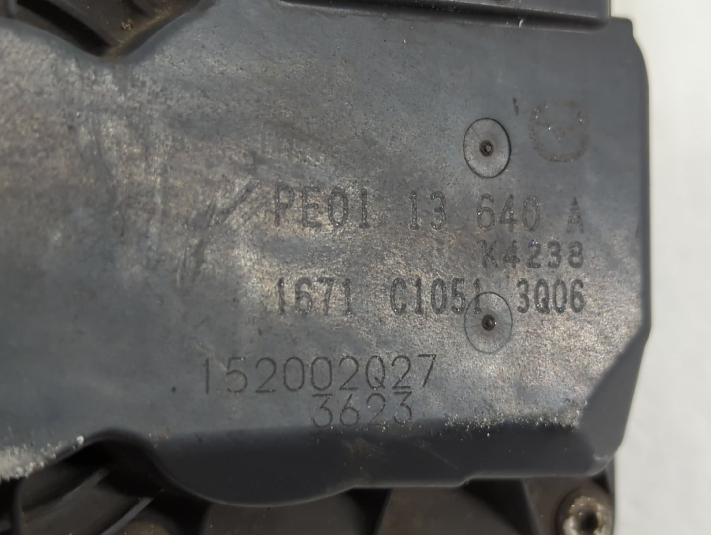 2012-2018 Mazda 3 Throttle Body P/N:1671 C1051 3Q06 152002Q27 Fits Fits 2012 2013 2014 2015 2016 2017 2018 OEM Used Auto Par