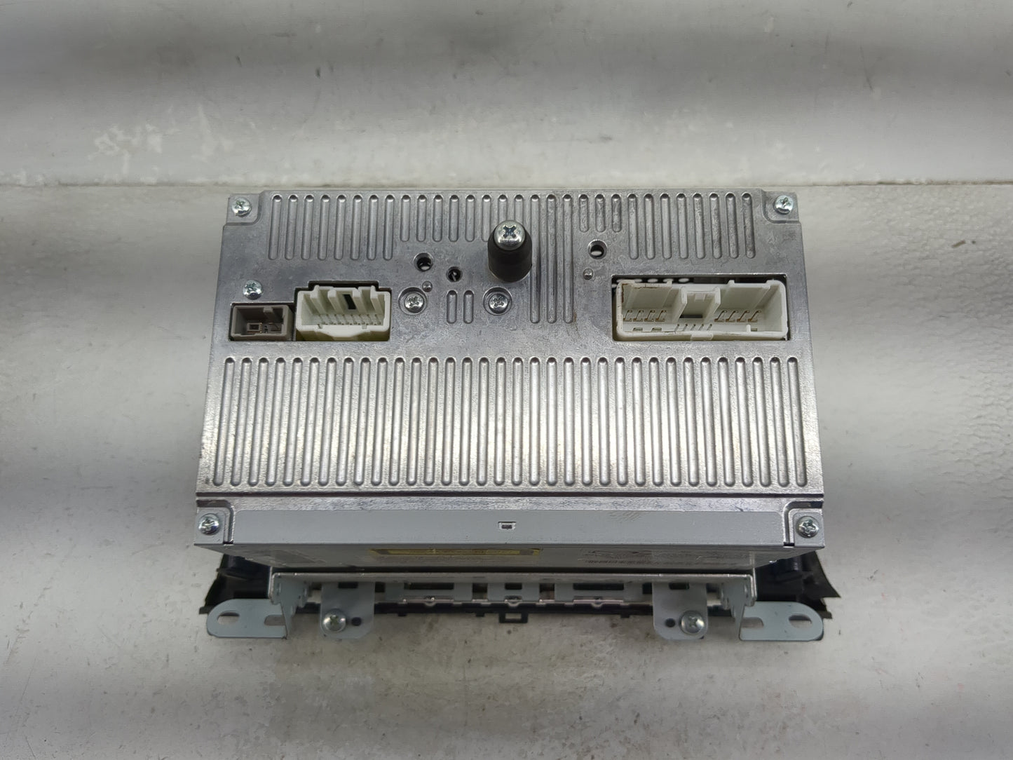2012 Mazda Mazda3 Radio AM FM Cd Player Receiver Replacement P/N:BBM566AR0 14792746 Fits OEM Used Auto Parts - Oemusedautopa