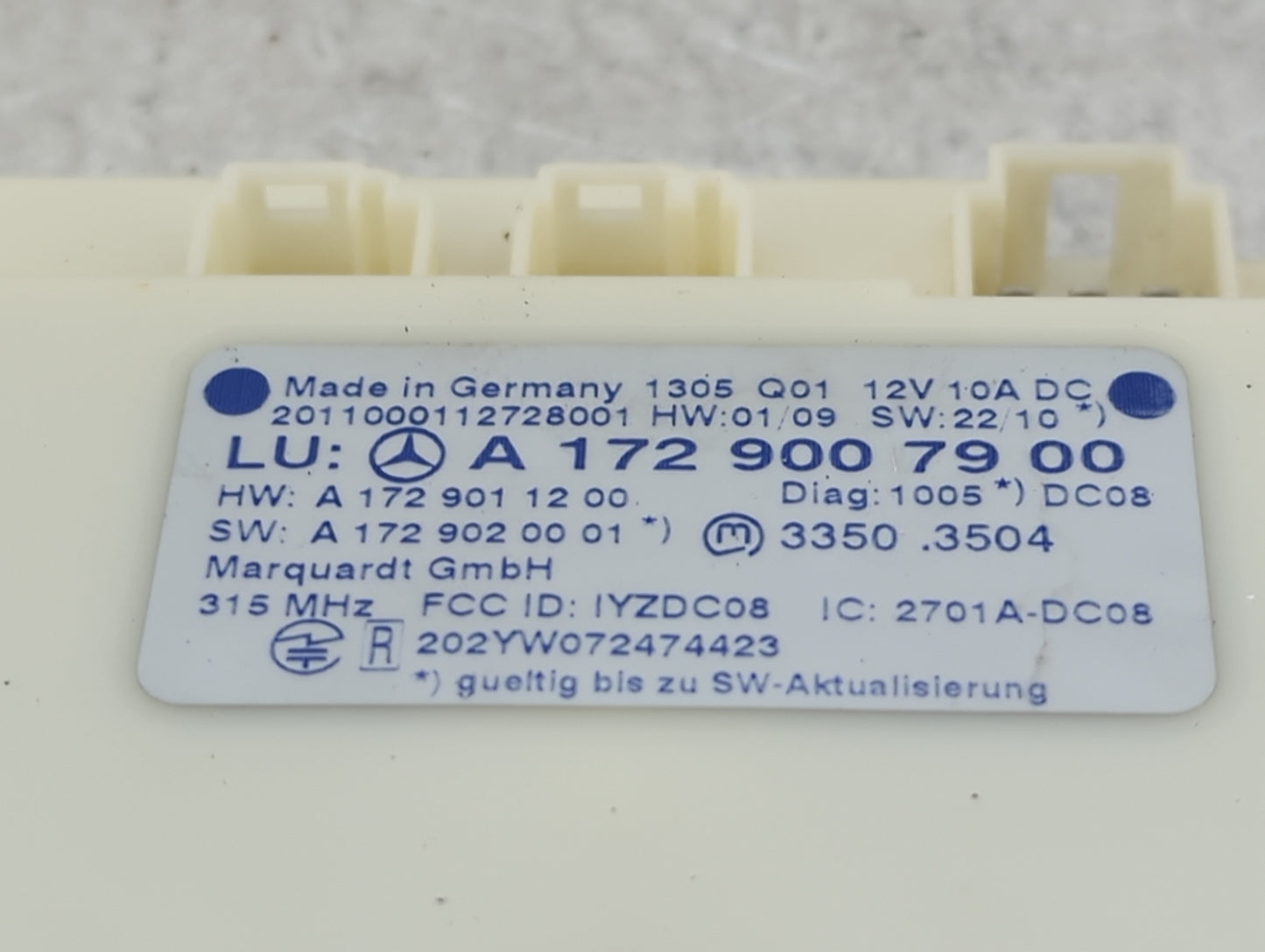 Mercedes-benz C-class Locking Control Module - Oemusedautoparts1.com