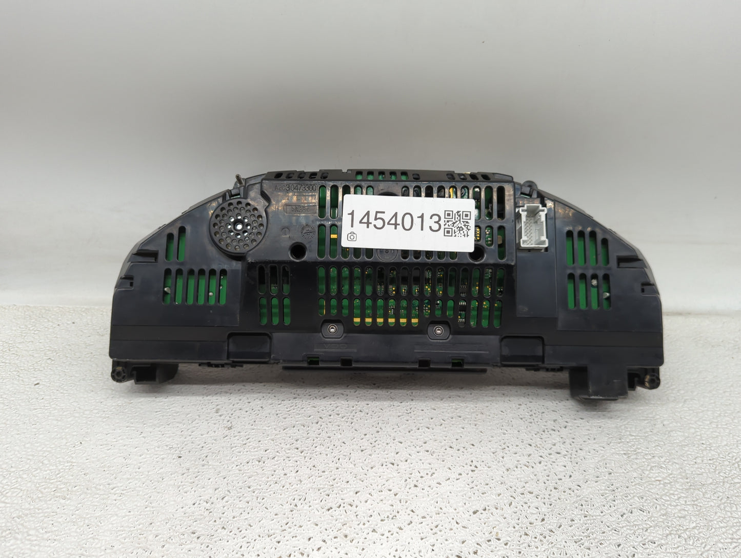 2012 Mercedes-Benz C-Class Instrument Cluster Speedometer Gauges P/N:A2049003808 A2033221200 Miles:95K Fits OEM Used Auto Pa