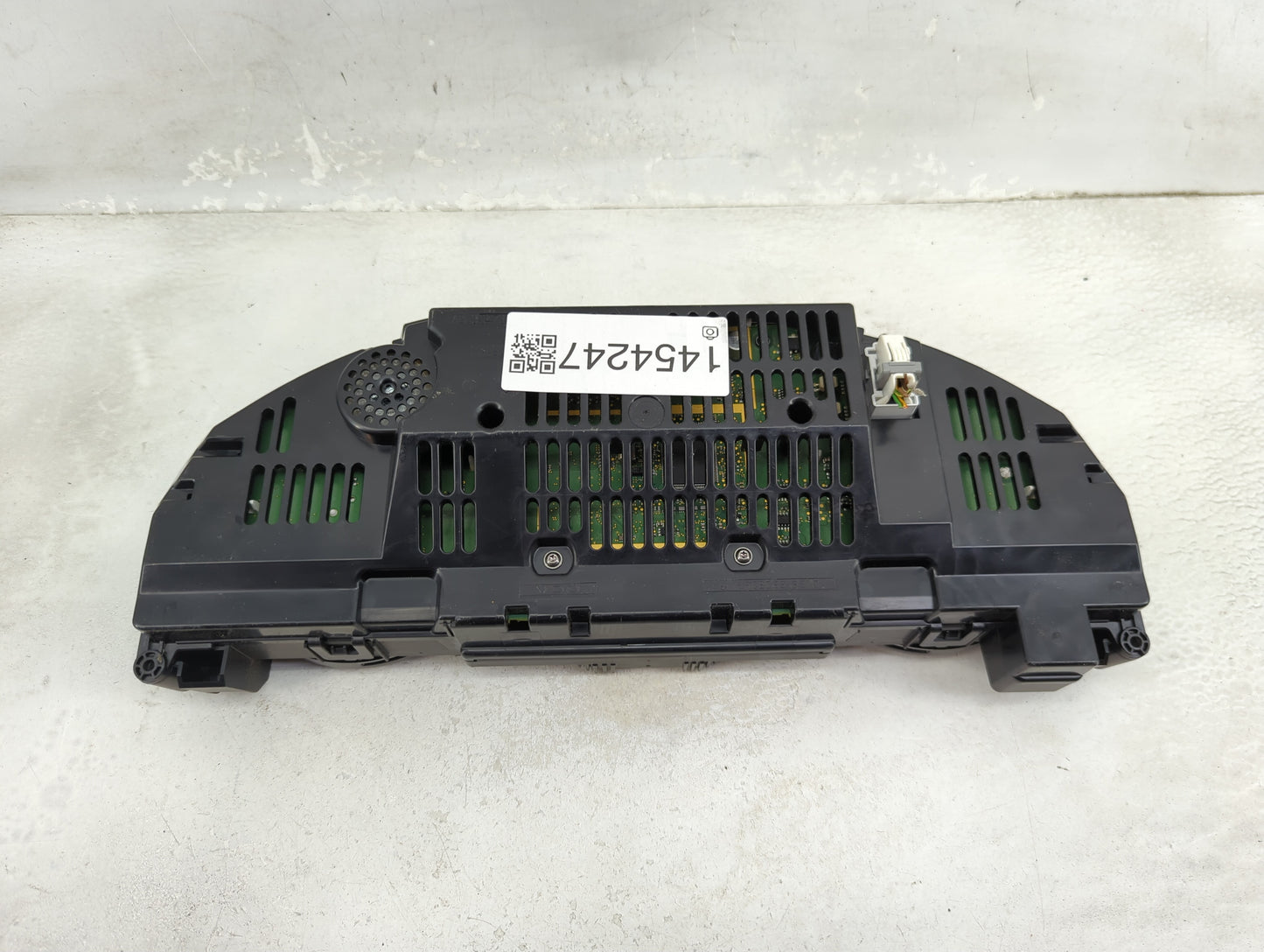 2012 Mercedes-Benz C-Class Instrument Cluster Speedometer Gauges P/N:A2049003808 A2033221200 Miles:66K Fits OEM Used Auto Pa