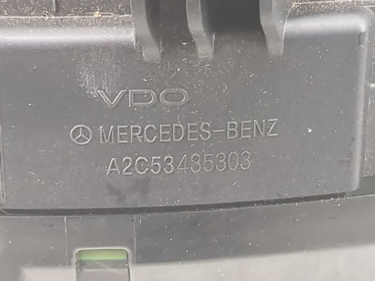 2012 Mercedes-Benz C250 Instrument Cluster Speedometer Gauges P/N:A2C53435303 Miles: Fits OEM Used Auto Parts - Oemusedautop