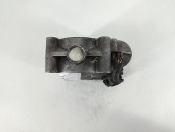 2012-2015 Mercedes-Benz C250 Throttle Body P/N:0 280 750 175 A 266 141 05 25 Fits OEM Used Auto Parts