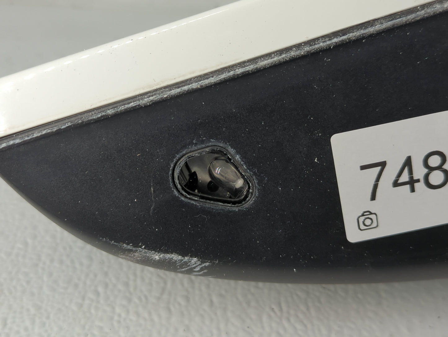 2012 Mercedes-Benz C63 Amg Driver Side View Mirror - Left Door Mirror OEM Used - Oemusedautoparts1.com