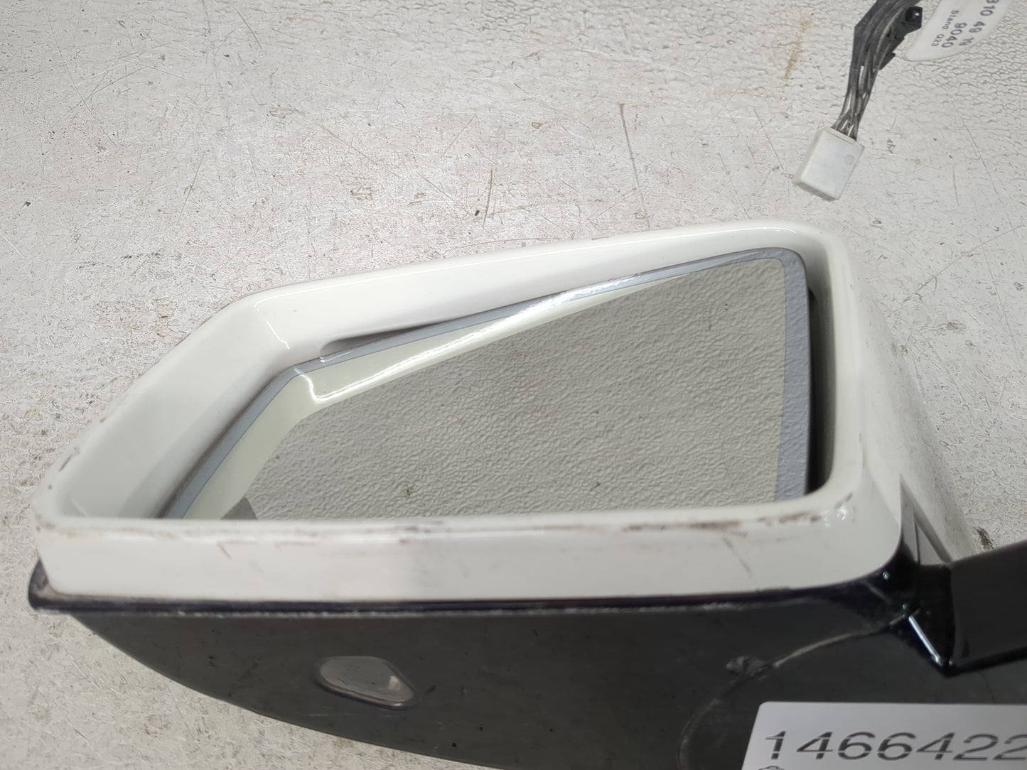 2011-2014 Mercedes-Benz E350 Driver Side View Mirror - Left Door Mirror OEM Used - Oemusedautoparts1.com