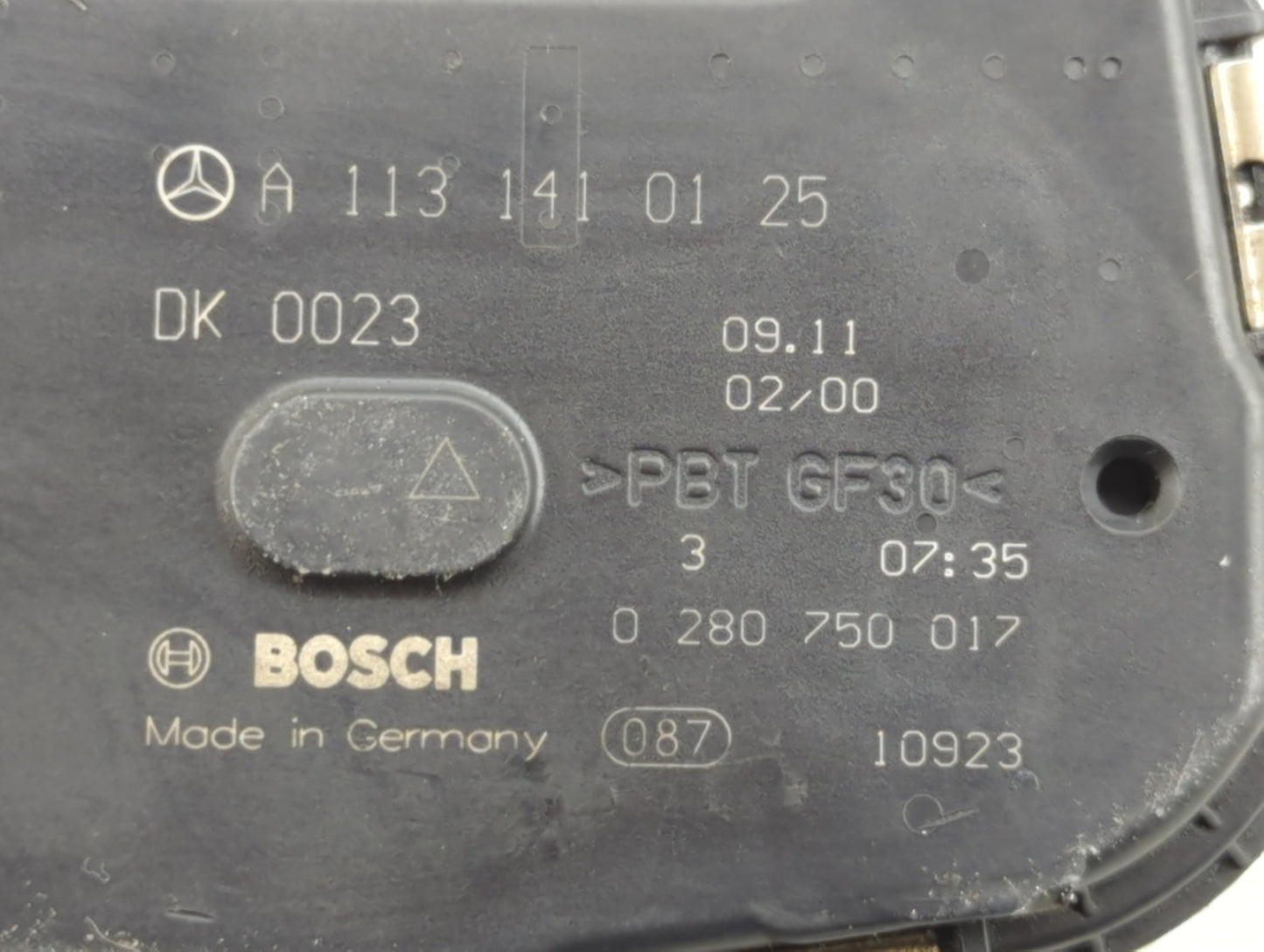 2012 Mercedes-Benz Glk250 Throttle Body P/N:0 280 750 017 Fits Fits 2005 2006 2007 2008 2009 2010 2011 2013 2014 OEM Used Au