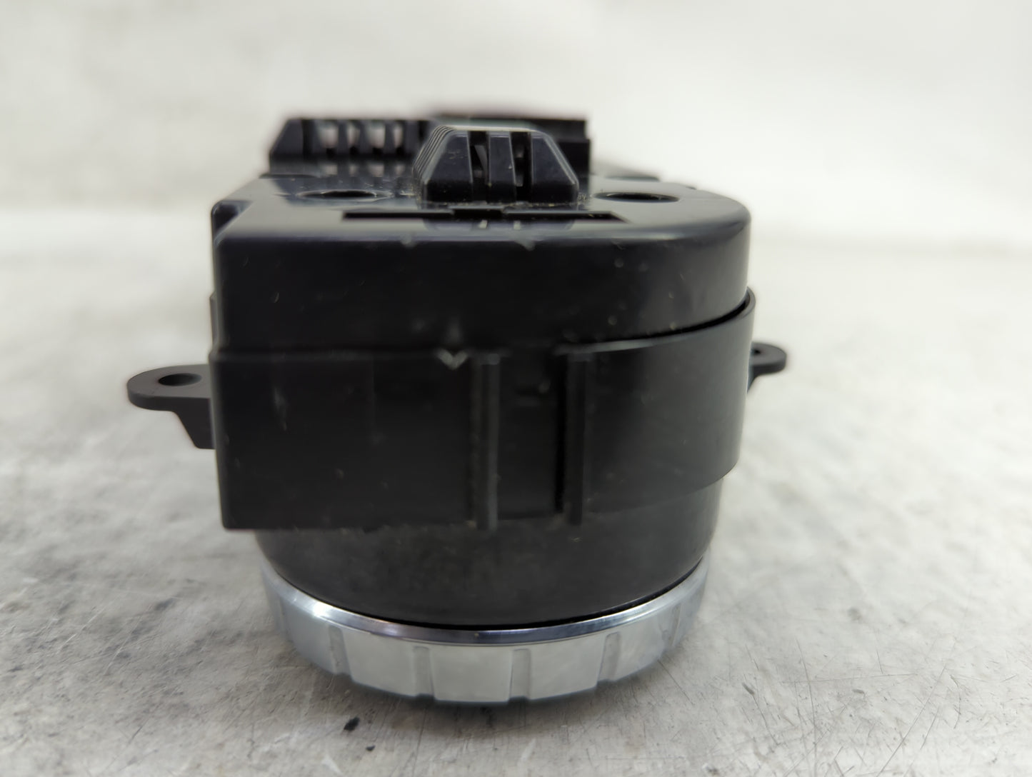 2012 Mercedes Ml350 Climate Control Module Temperature AC/Heater Replacement P/N:A1669001804 Fits OEM Used Auto Parts - Oemu