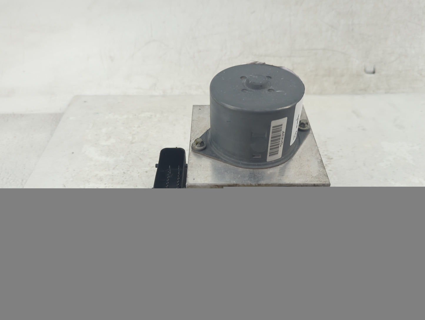 2012 Mini Countryman ABS Pump Control Module Replacement Fits OEM Used Auto Parts - Oemusedautoparts1.com