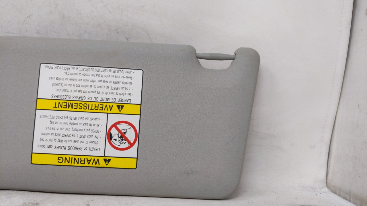 2012 Mitsubishi Rvr Sun Visor Shade Replacement Passenger Right Mirror Fits OEM Used Auto Parts - Oemusedautoparts1.com