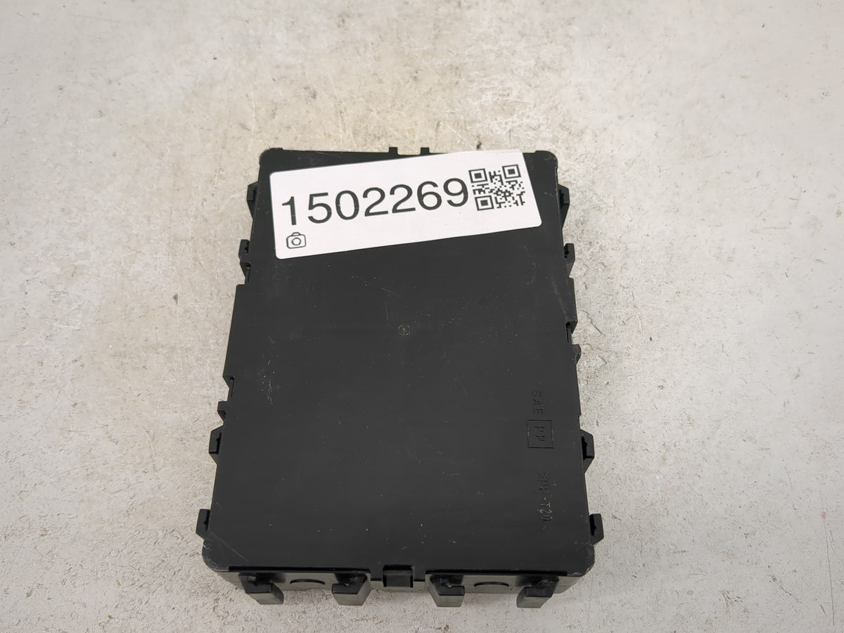 2012-2012 Nissan Cube Body Control Module Bcm 284b11fn4b - Oemusedautoparts1.com